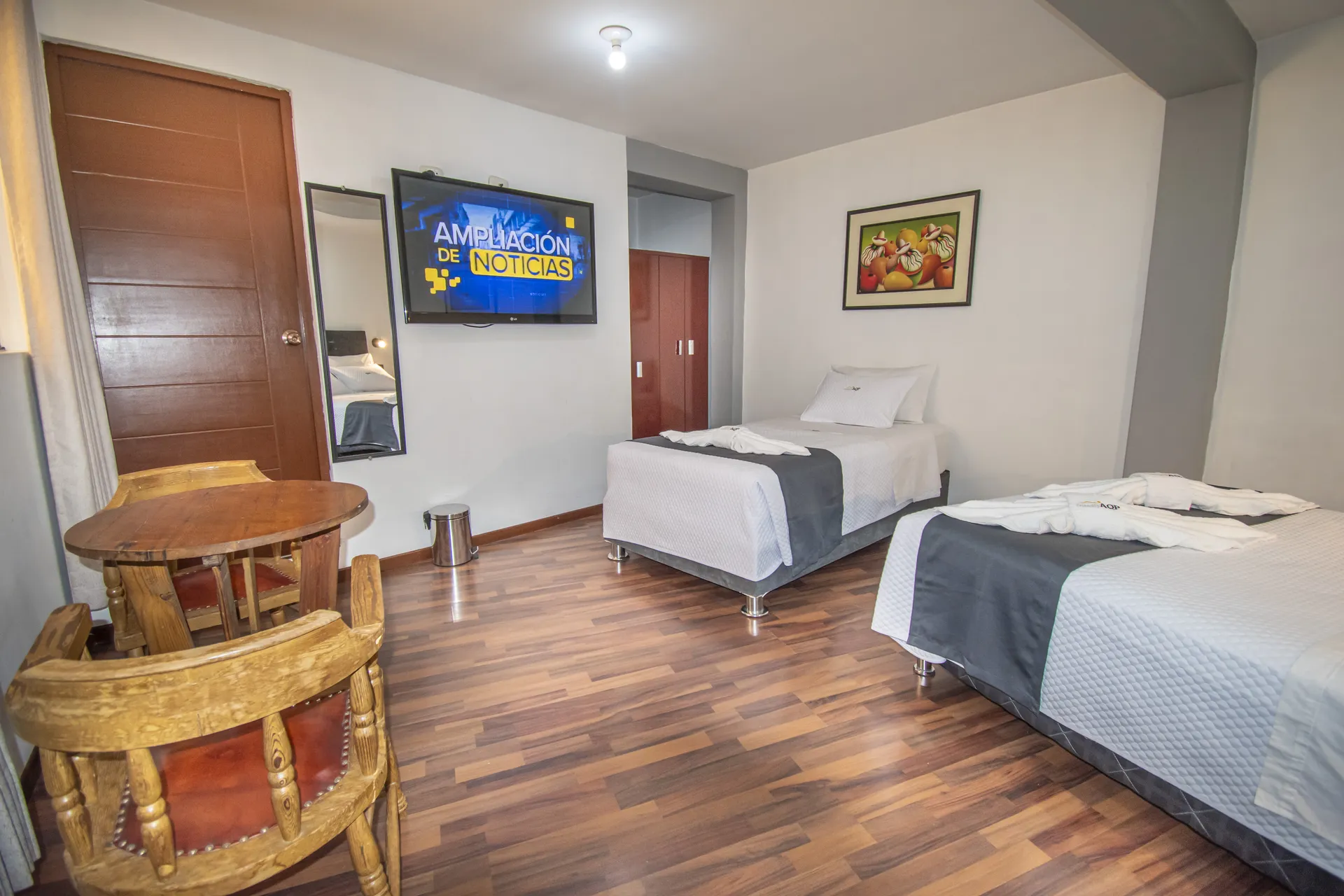 Family Room with 3 Beds